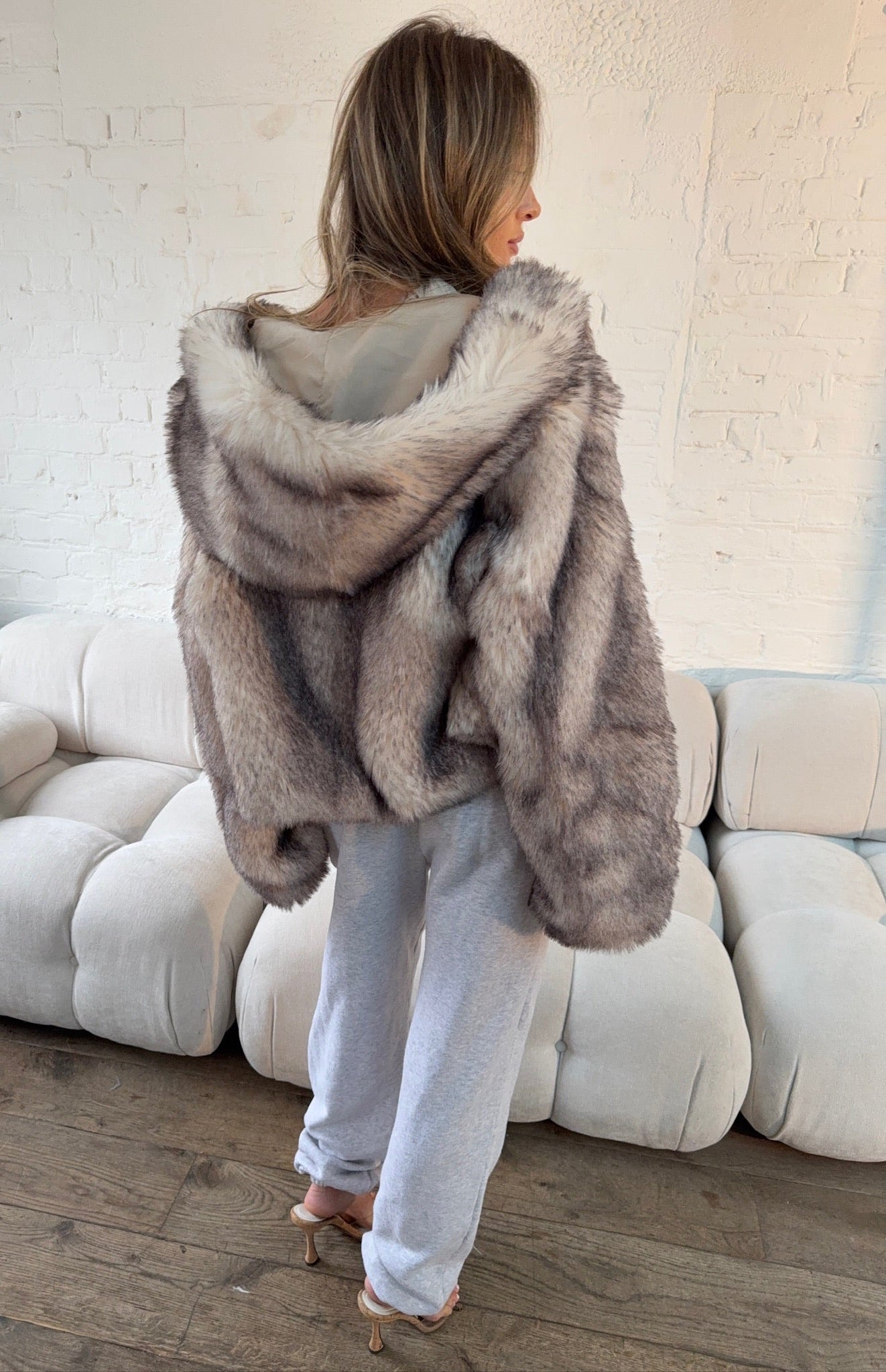 Hooded Faux Fur Jacket - Grey – Lola Rae Fashion