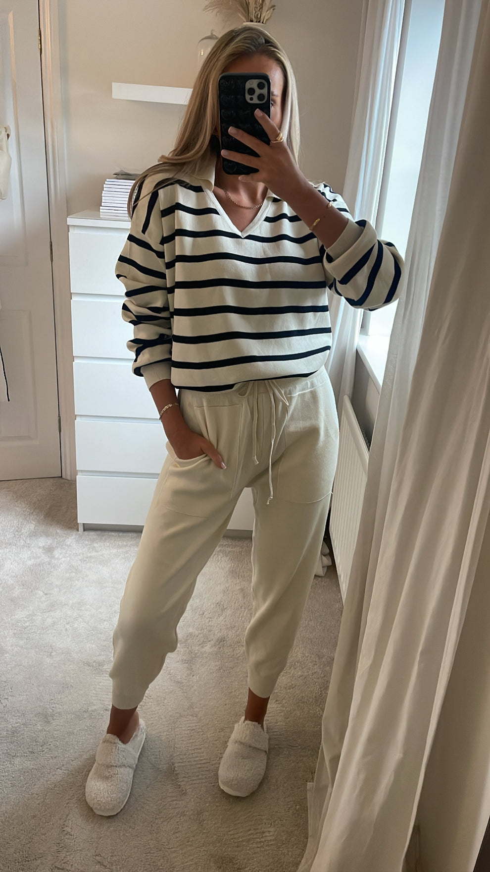 White Stripe Knit Co ord Loungewear – Lola Rae Fashion